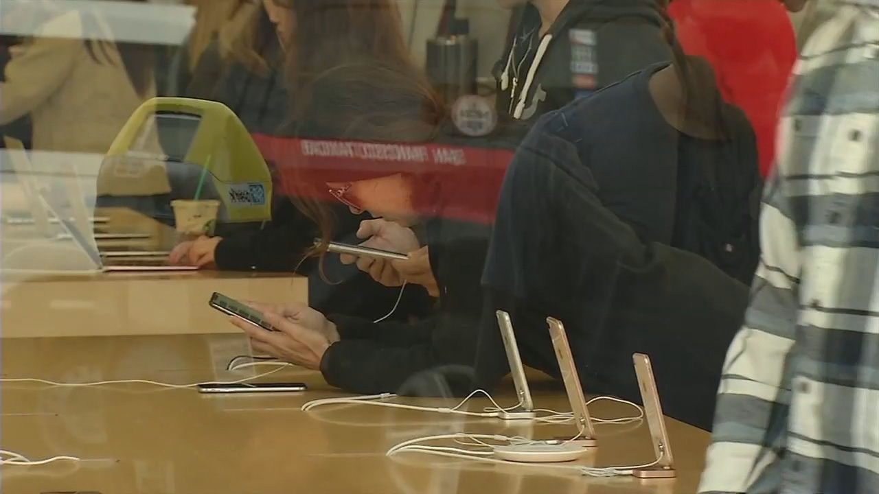 Betting by phone.jpg